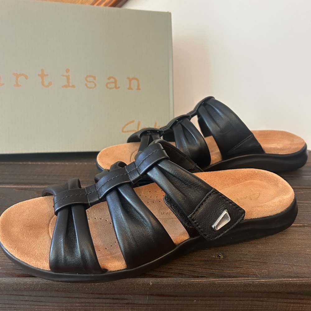 Clarks Black Leather Artisan Sandals❤️9